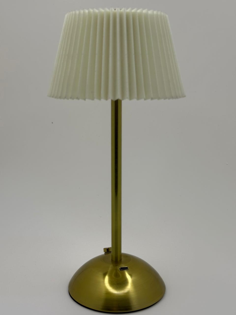 Vintage Cream Ambient Glow: Cordless & Dimmable Table Lamp